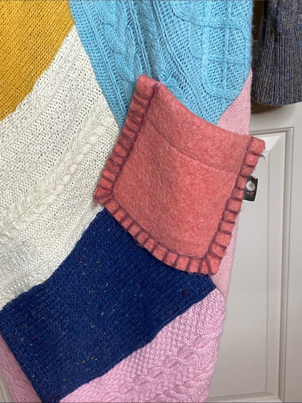 Colorblock Patchwork Long Cardigan Sweater - Picture 9 of 10